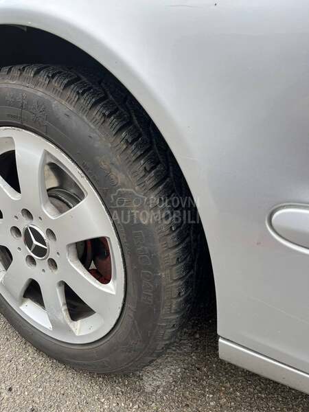 Mercedes Benz C 220 