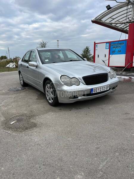 Mercedes Benz C 220 