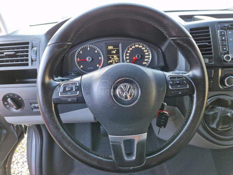 Volkswagen Transporter T5 2.0tdi /Klima/Navigacija