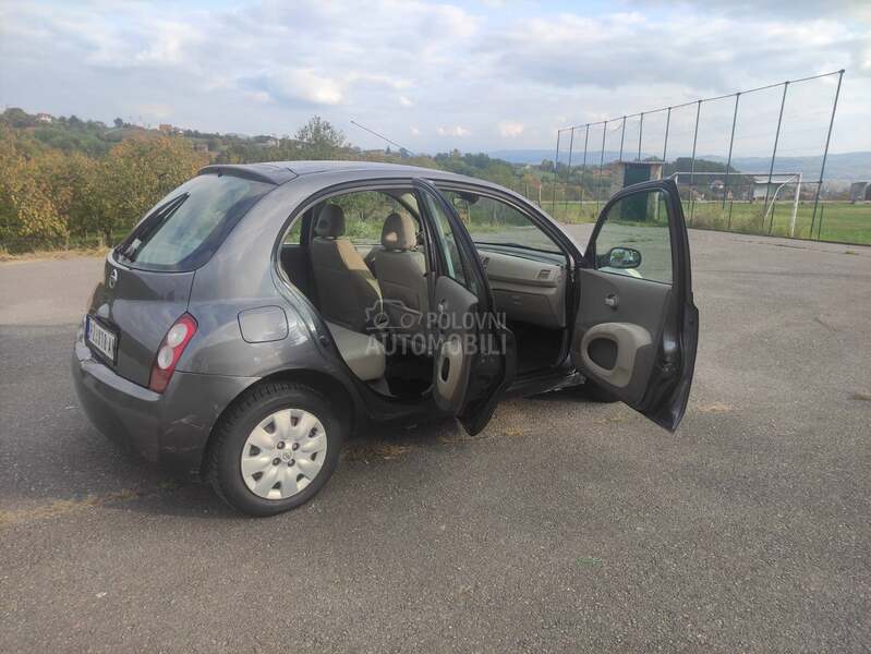 Nissan Micra k12