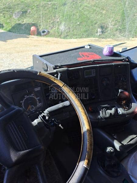 Scania 124L