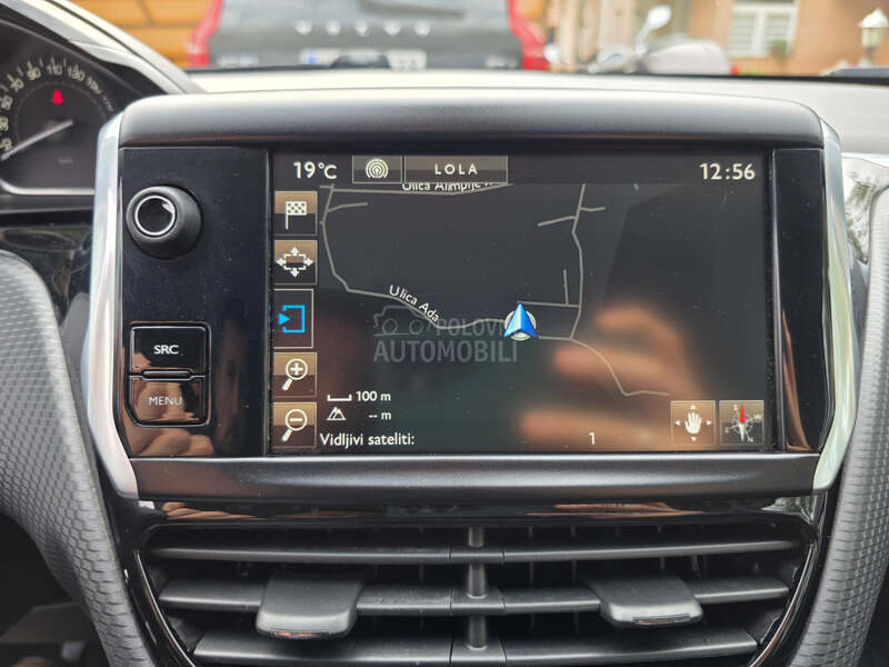 Peugeot 2008 1.2