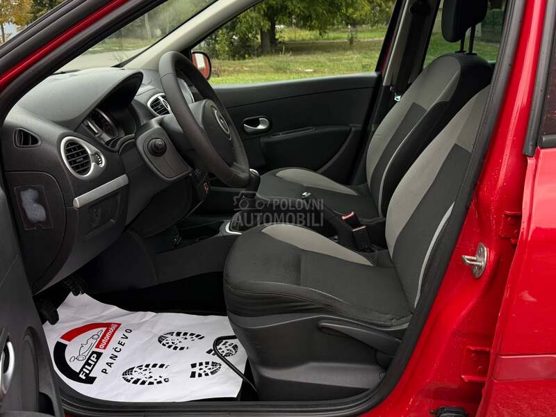 Renault Clio 1.2b NOV