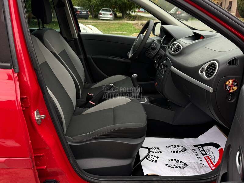 Renault Clio 1.2b NOV