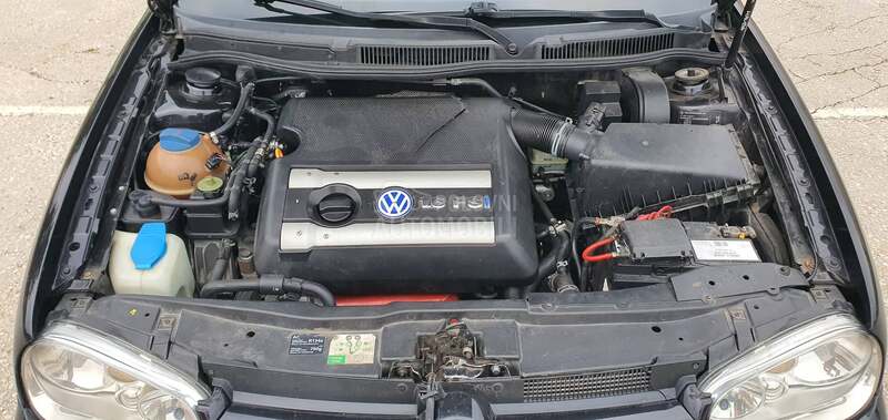 Volkswagen Golf 4 //O C U V A N