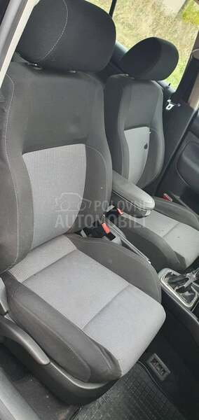 Volkswagen Golf 4 //O C U V A N
