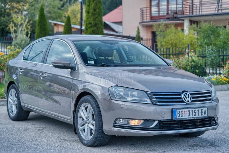 Volkswagen Passat B7  Volkswagen Passat B7