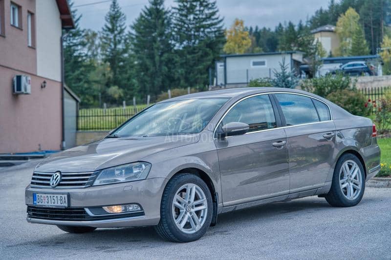 Volkswagen Passat B7  Volkswagen Passat B7