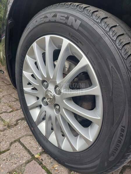 Toyota Yaris 1.33 VVT-i/CH
