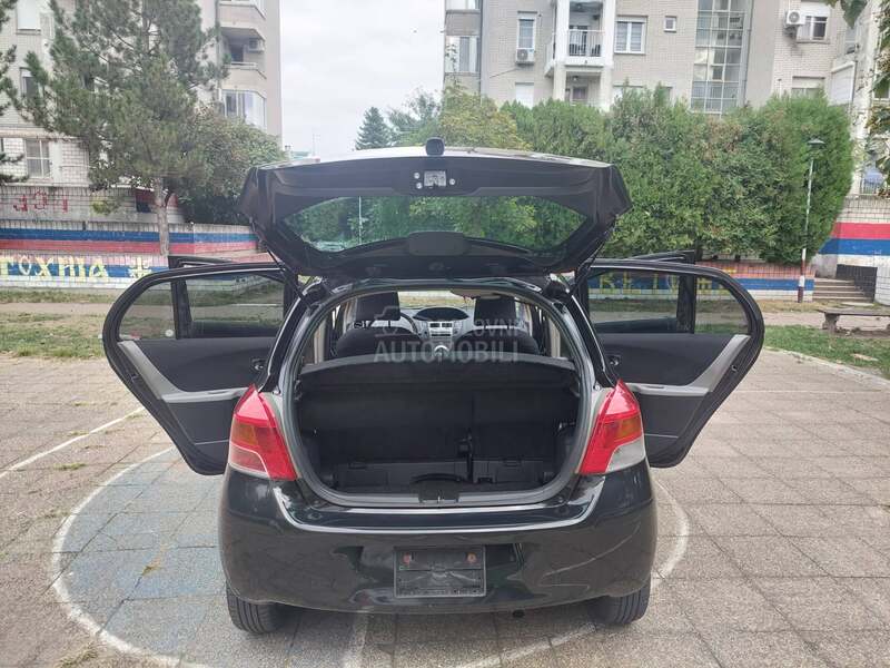 Toyota Yaris 1.33 VVT-i/CH