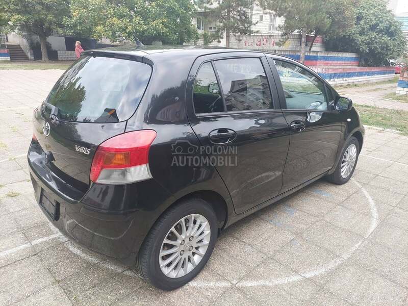 Toyota Yaris 1.33 VVT-i/CH