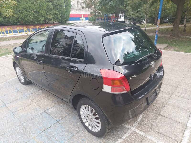 Toyota Yaris 1.33 VVT-i/CH