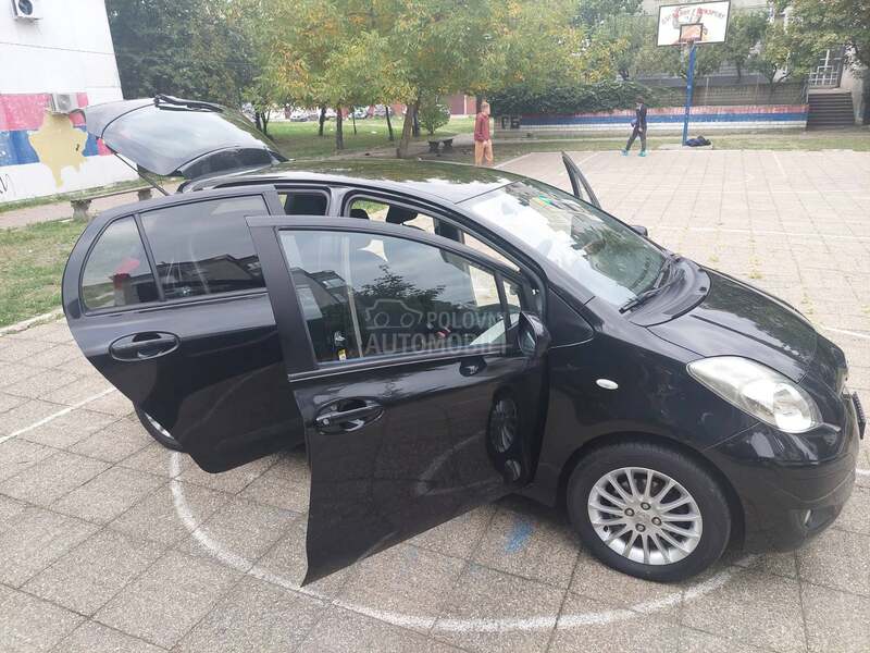 Toyota Yaris 1.33 VVT-i/CH