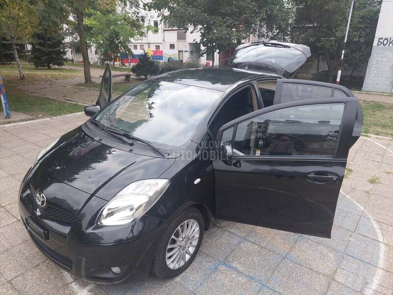 Toyota Yaris 1.33 VVT-i/CH