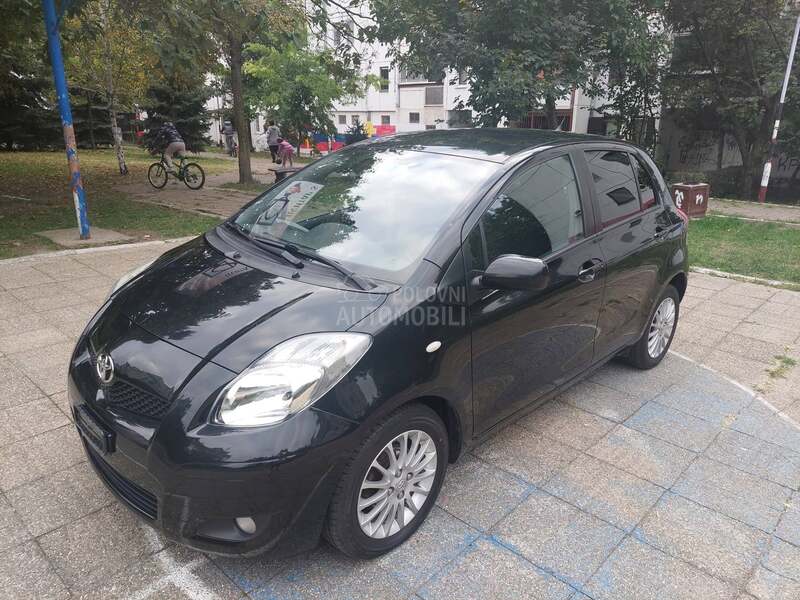 Toyota Yaris 1.33 VVT-i/CH