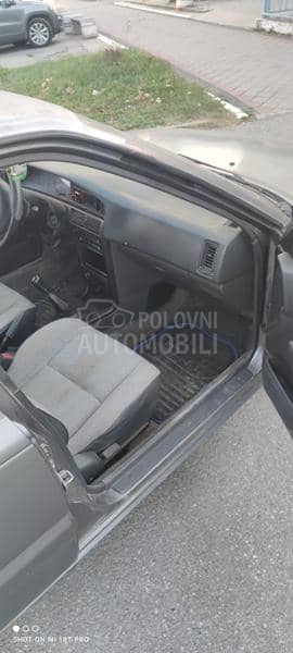 Toyota Corolla 1.1