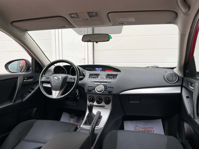 Mazda 3 C.H