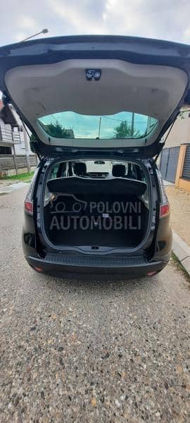 Renault Scenic 1.6 dci Bose Edition