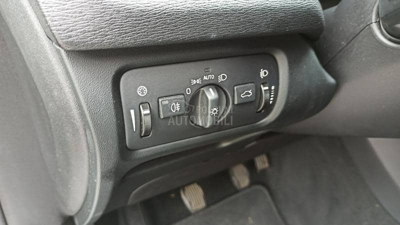 Volvo V40 2.0  D2