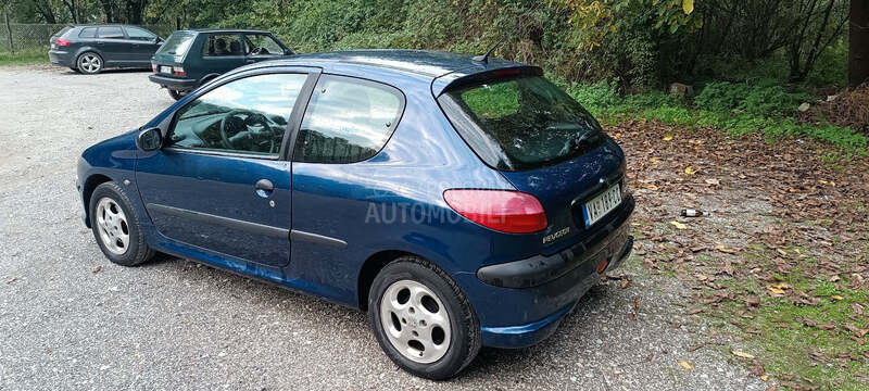 Peugeot 206 