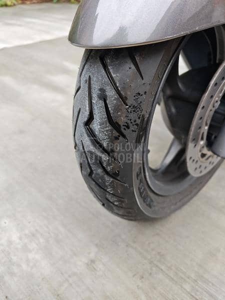 Honda Silver Wing FJS 400