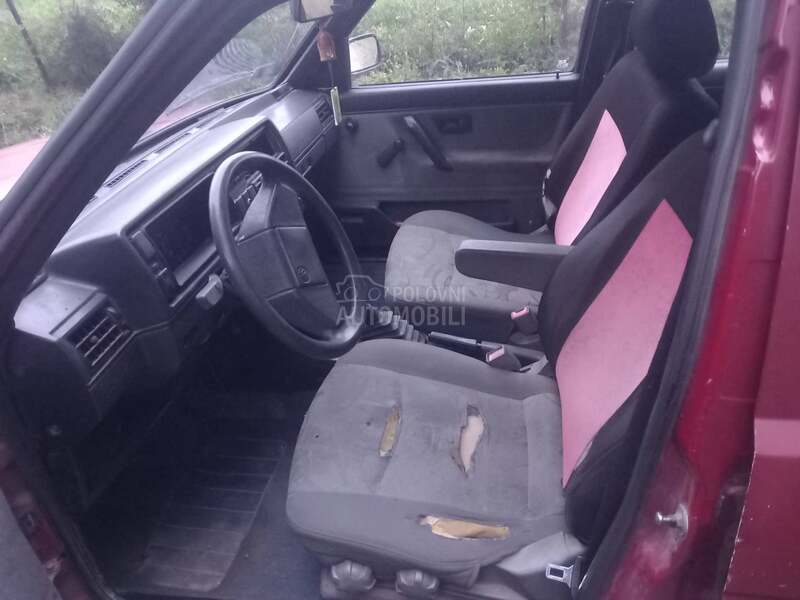 Volkswagen Golf 2 REG 1.6 D