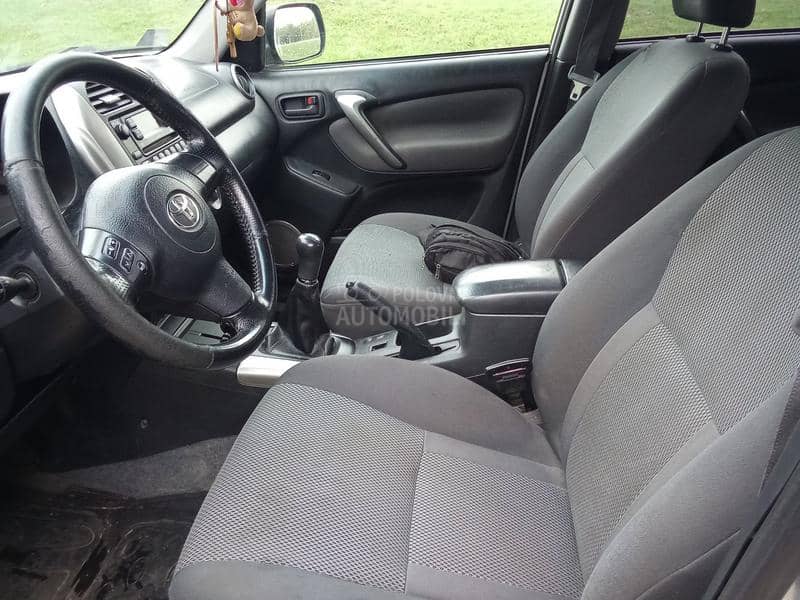 Toyota RAV 4 2.0 D