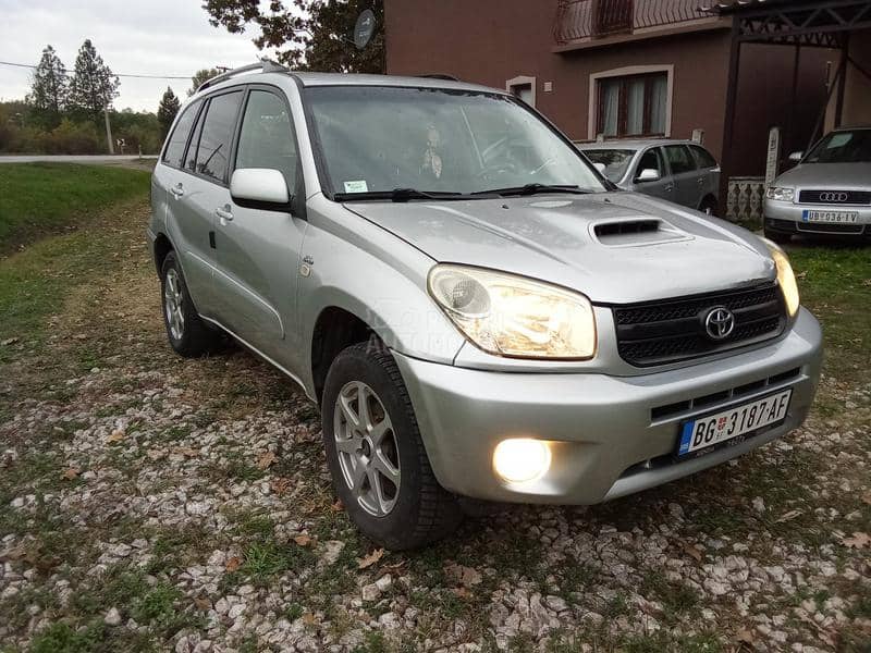 Toyota RAV 4 2.0 D