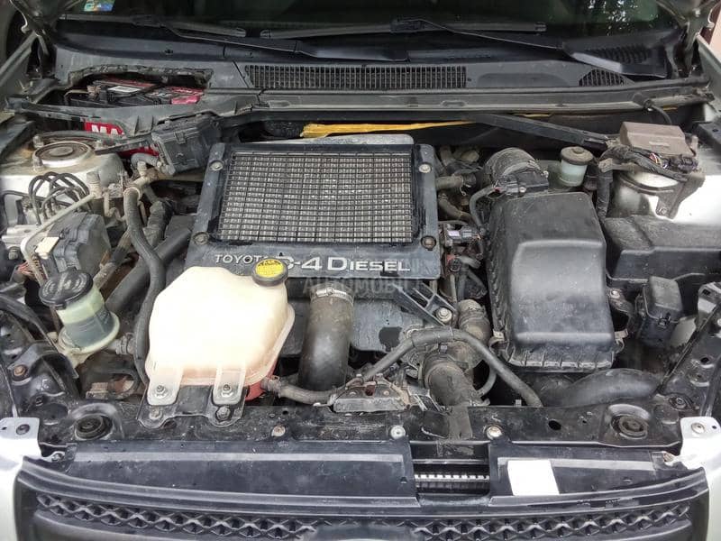 Toyota RAV 4 2.0 D