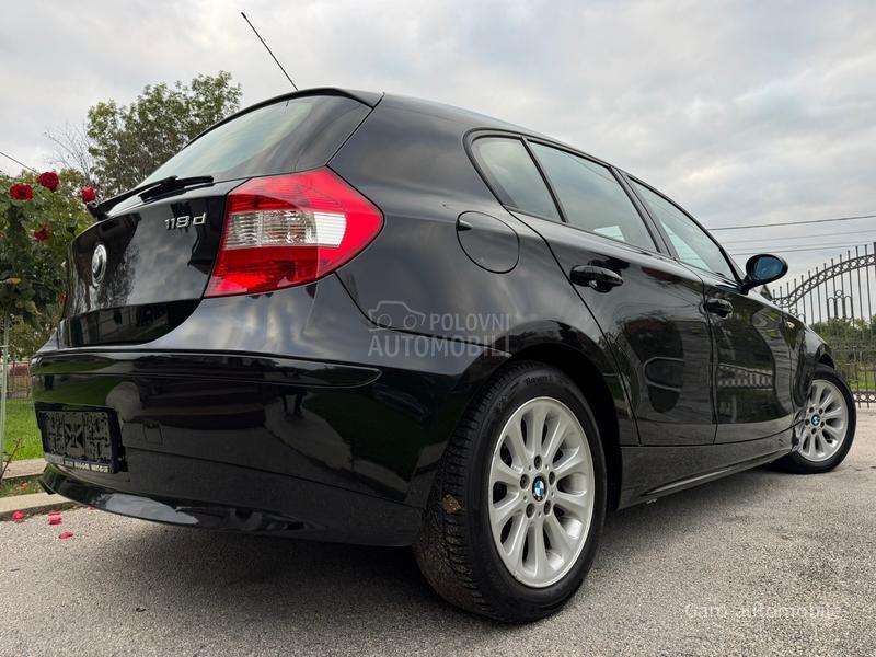 BMW 118 2.0D SVAJCARSKA NOV