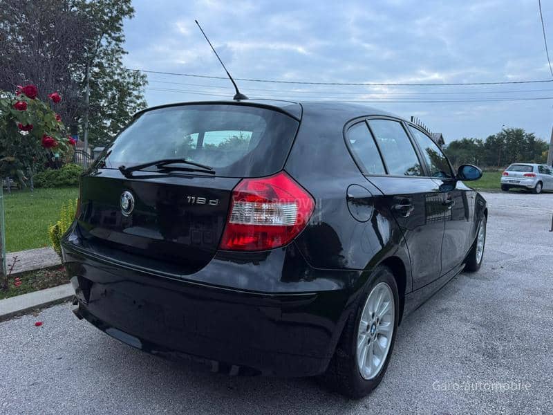 BMW 118 2.0D SVAJCARSKA NOV
