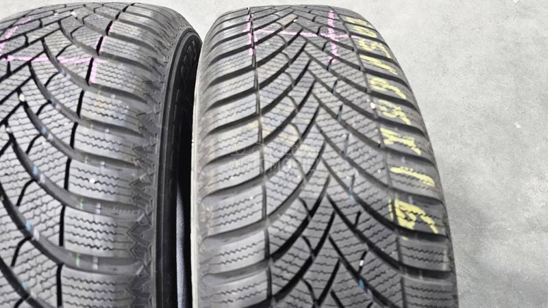 Semperit 205/60 R16 Zimska