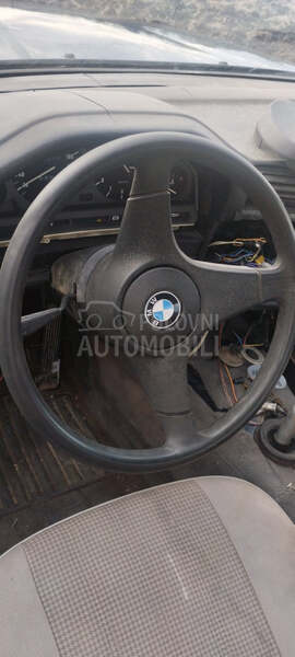 BMW 318 318i