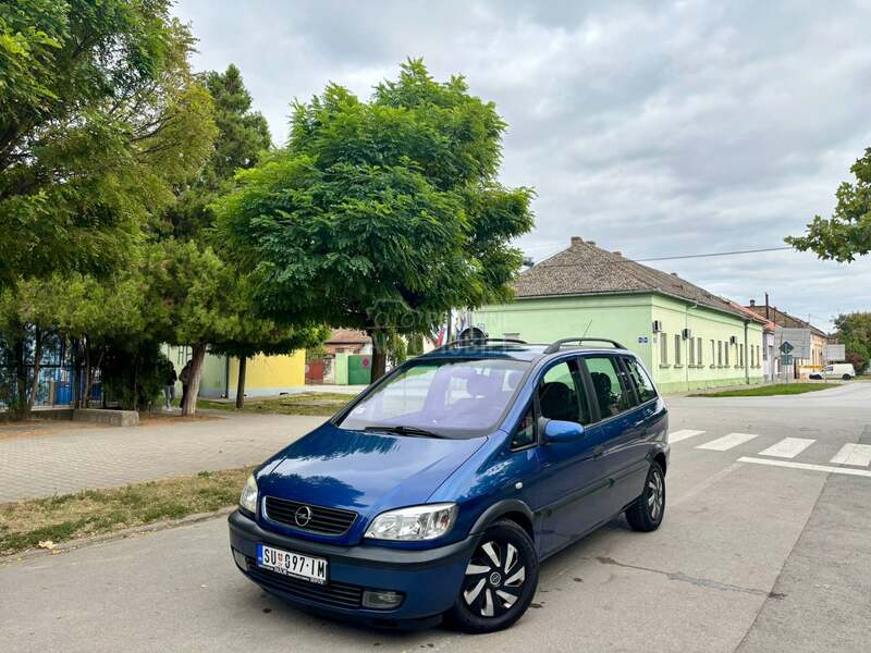 Opel Zafira 