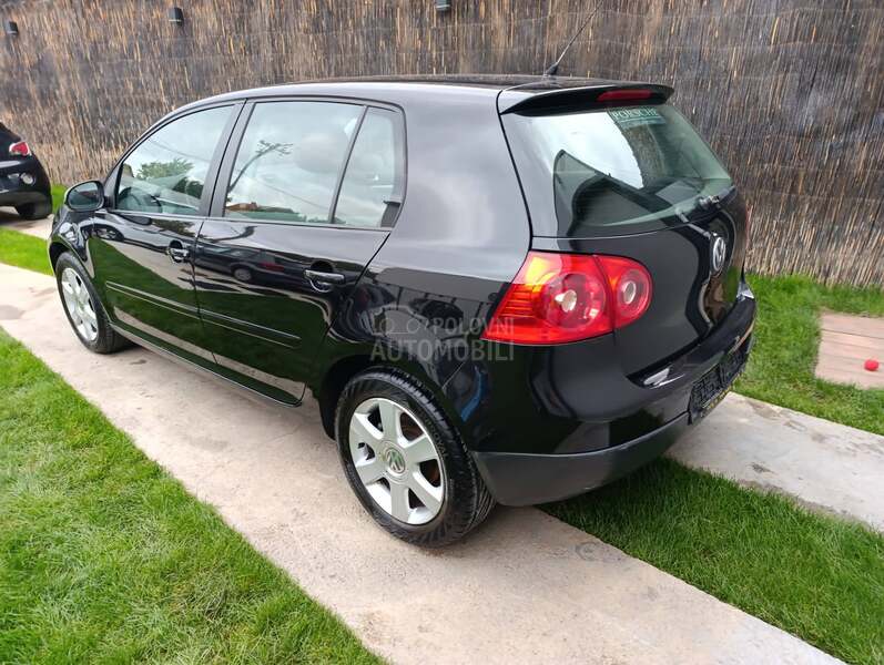 Volkswagen Golf 5 1 48000 k m