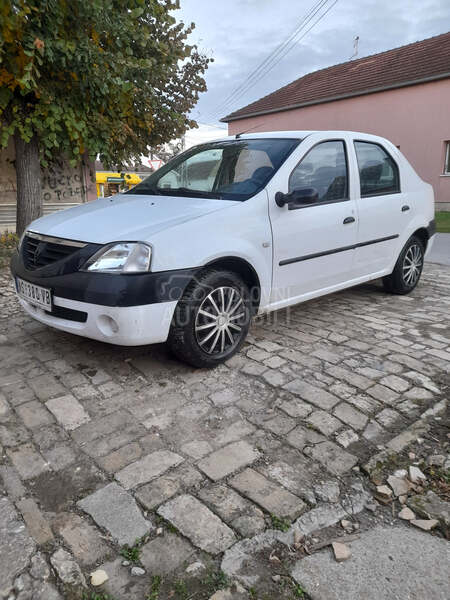 Dacia Logan 