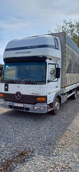 Mercedes Benz 818