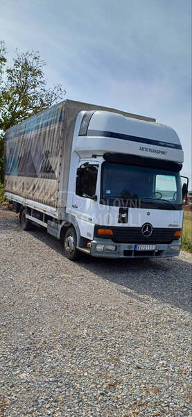 Mercedes Benz 818
