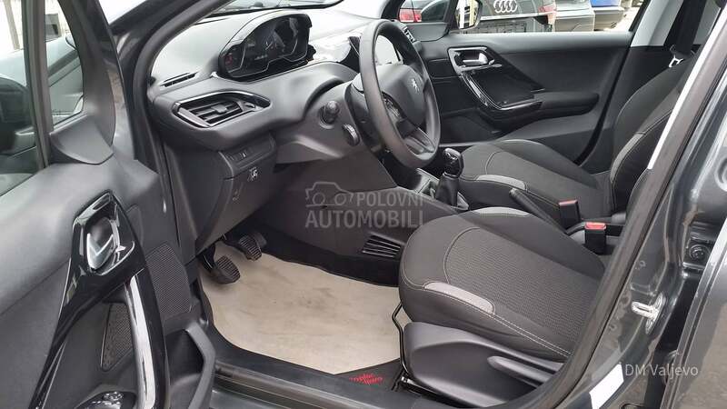 Peugeot 208 1.2 STYLE/FAB.PL/LED