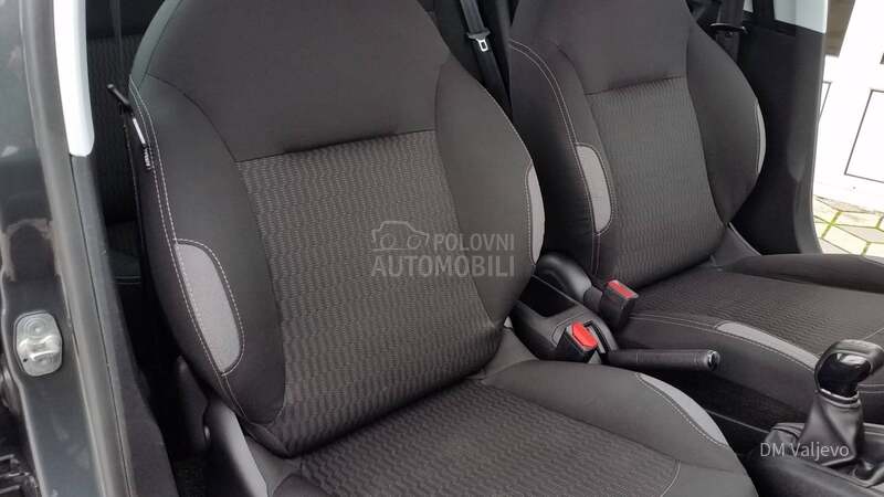 Peugeot 208 1.2 STYLE/FAB.PL/LED