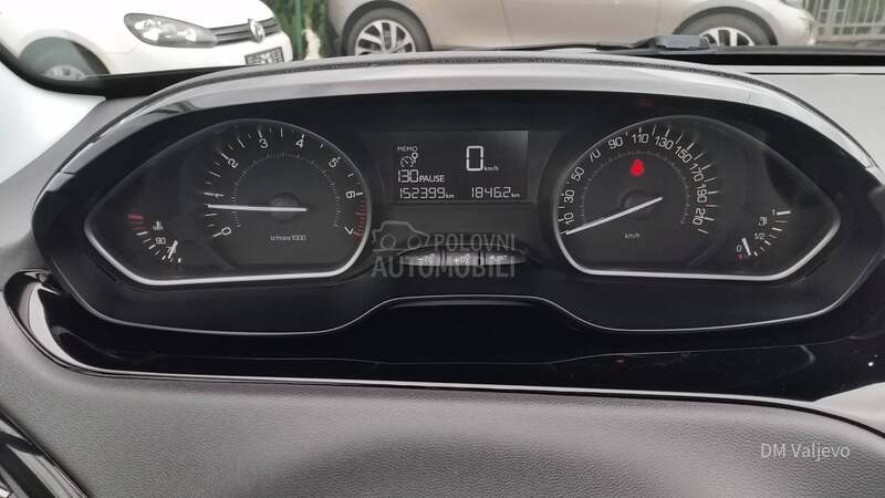 Peugeot 208 1.2 STYLE/FAB.PL/LED