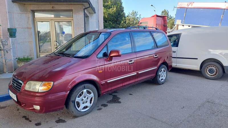 Hyundai Trajet 
