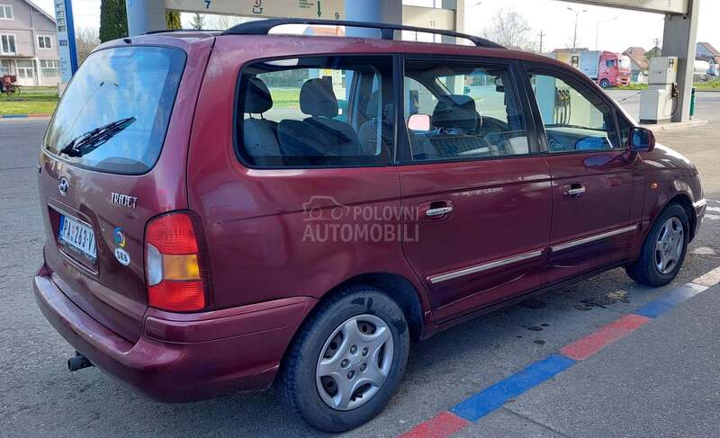 Hyundai Trajet 