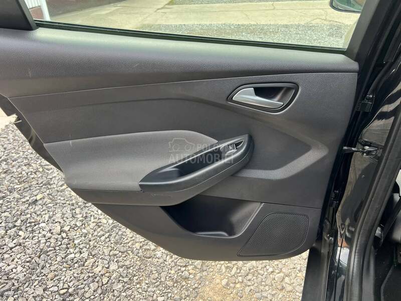 Ford Focus 1.6 TDCI OČUVAN