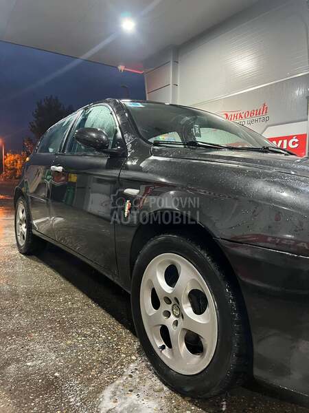 Alfa Romeo 147 