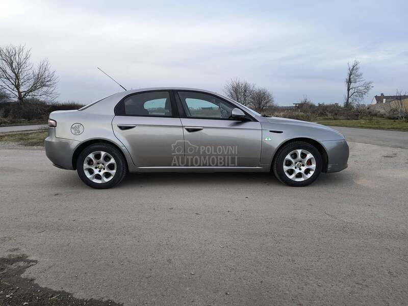 Alfa Romeo 159 