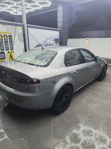 Alfa Romeo 159 
