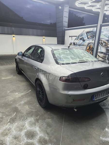 Alfa Romeo 159 
