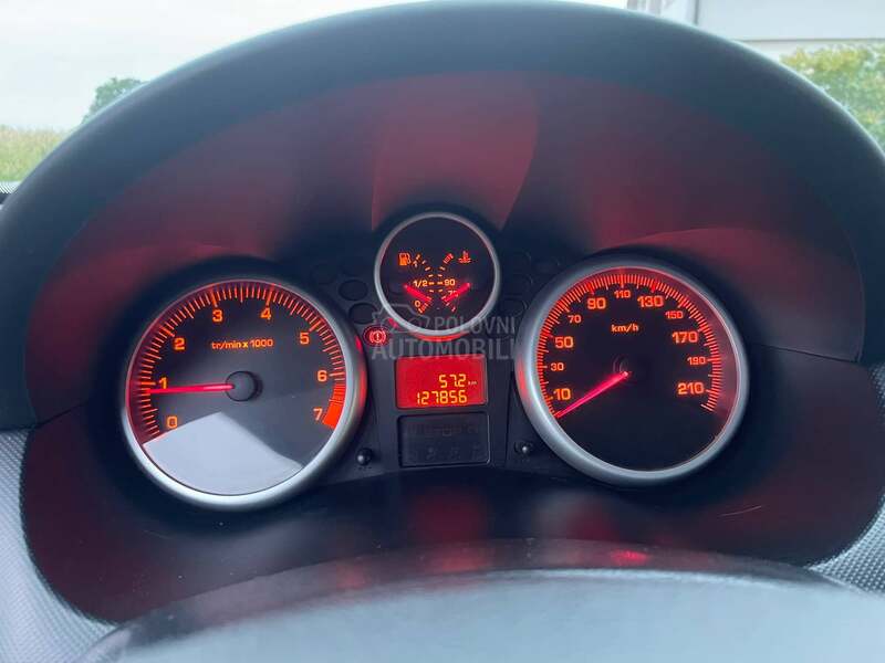 Peugeot 206 plus 1.1 b Young