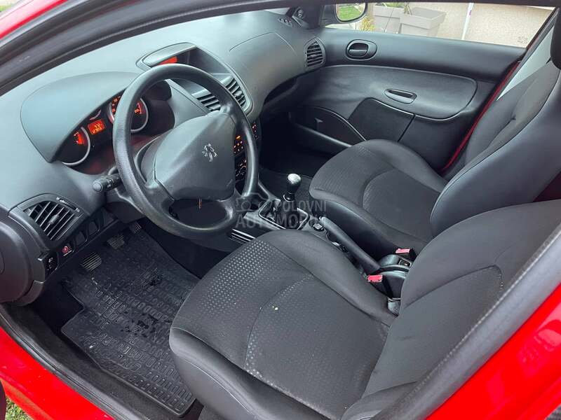 Peugeot 206 plus 1.1 b Young
